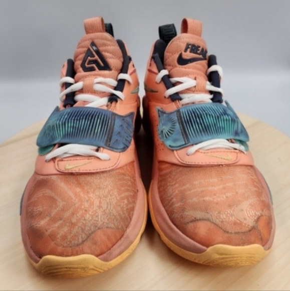 Nike Womens Zoom Freak 3 "Orange Freak" sz 8 - Picture 2 of 13